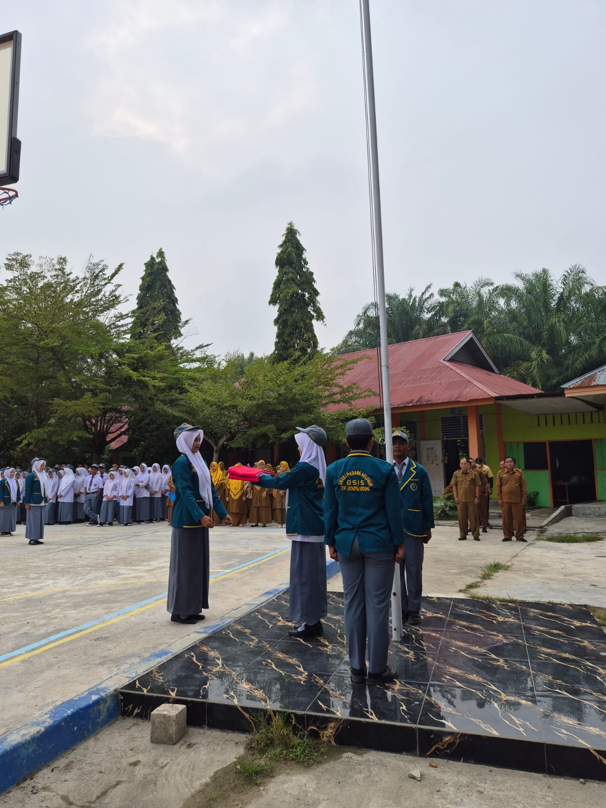 UPACARA BENDERA