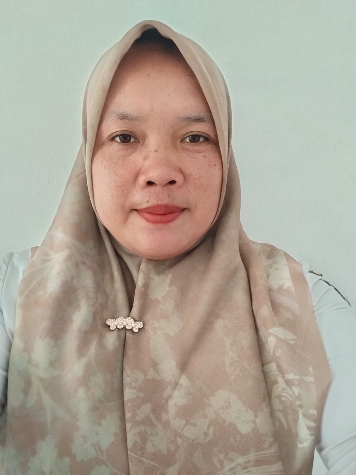 TIKA ANGGRIANI, S.Pd